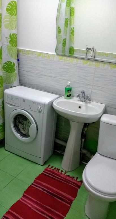 Almaty Central Hostel Bagian luar foto